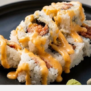 *Spicy Tuna Roll